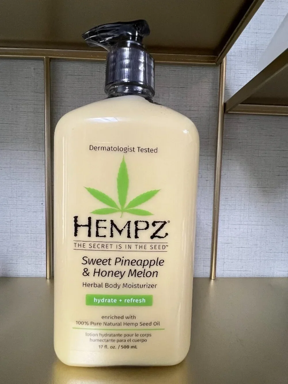 Hempz Sweet Pineapple & Honey Melon Hydrating Body Lotion 17 fl oz